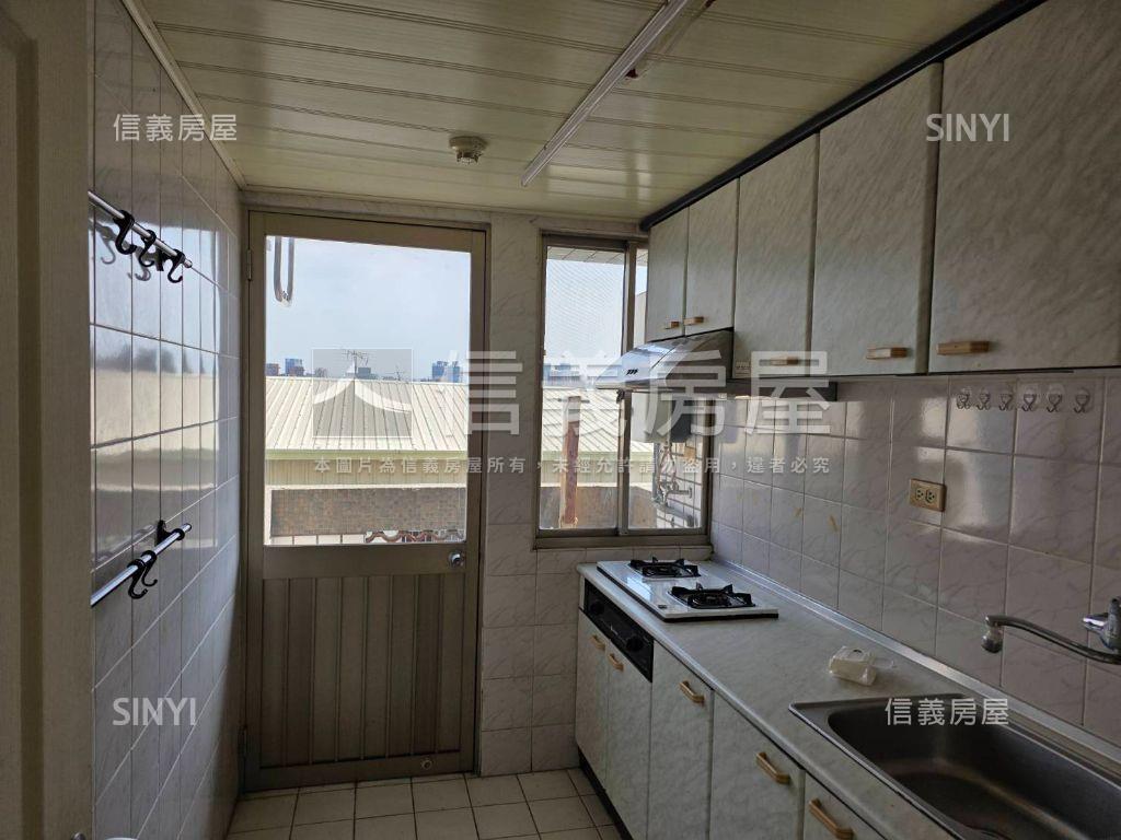 西區懷寧街華廈房屋室內格局與周邊環境