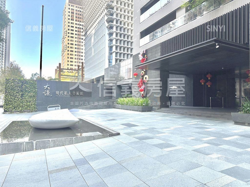 由鉅大謙※現代美術宅房屋室內格局與周邊環境