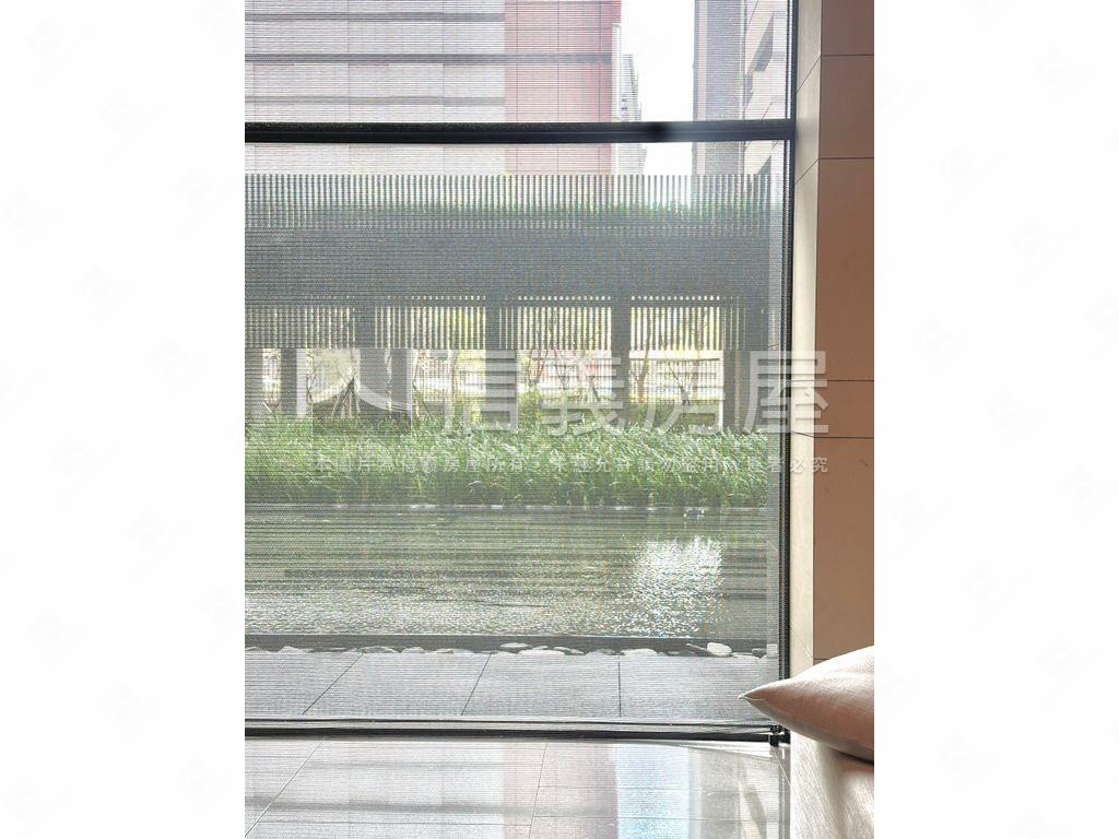 由鉅大謙※現代美術宅房屋室內格局與周邊環境
