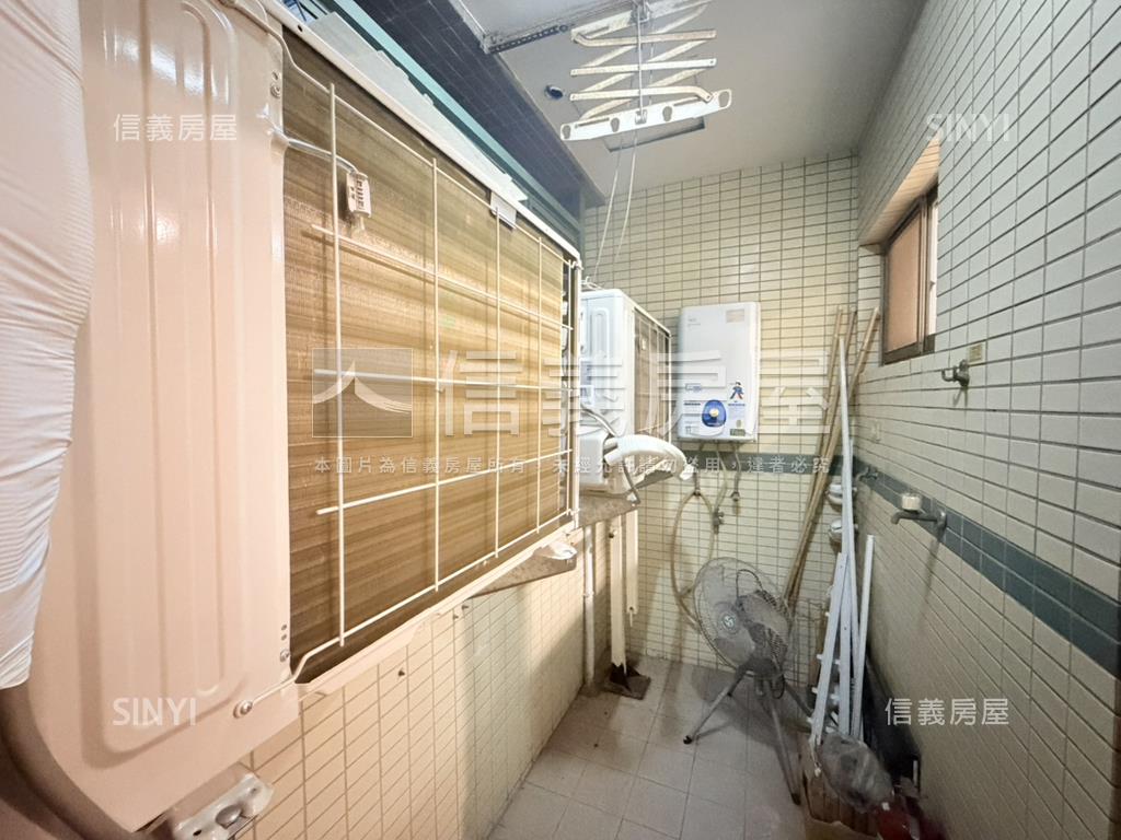 正河南路收租燙金店面－１房屋室內格局與周邊環境