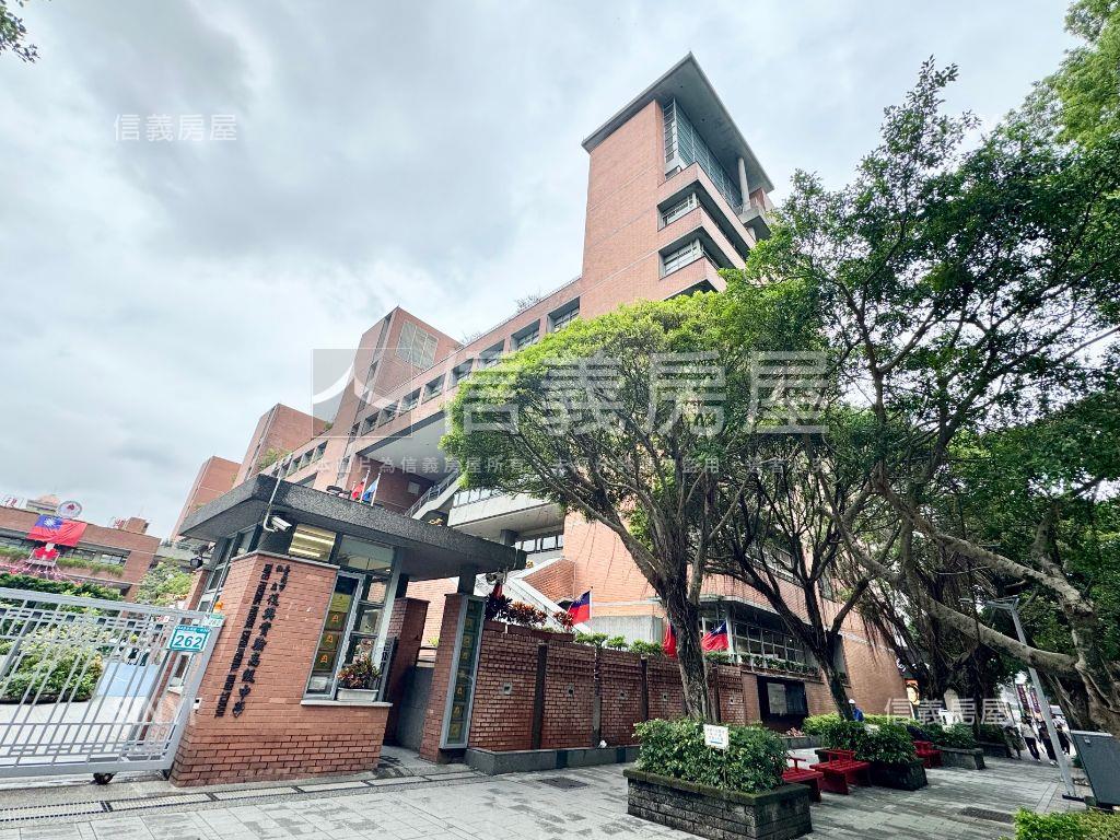 專任★敦南綠蔭名邸附車位房屋室內格局與周邊環境