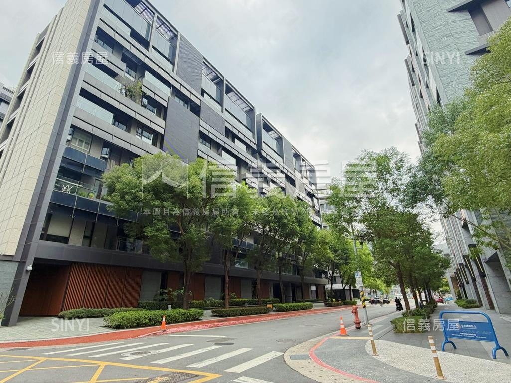 【稀有】奇岩重劃區住三地房屋室內格局與周邊環境