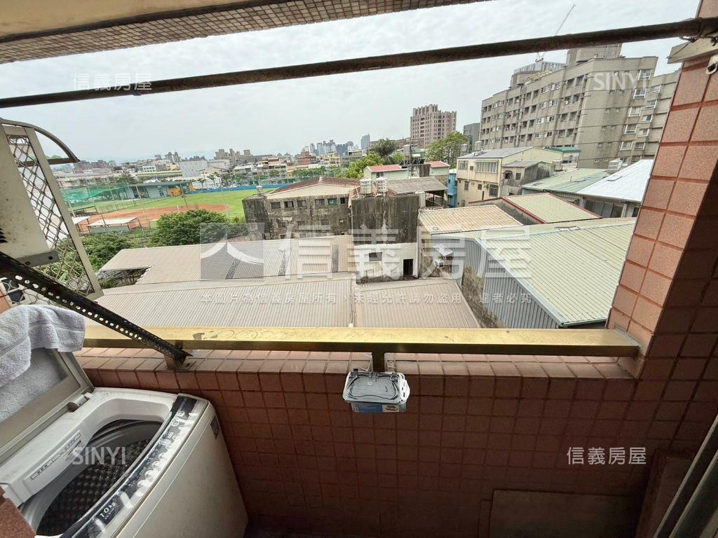 近文心櫻花站大套房房屋室內格局與周邊環境