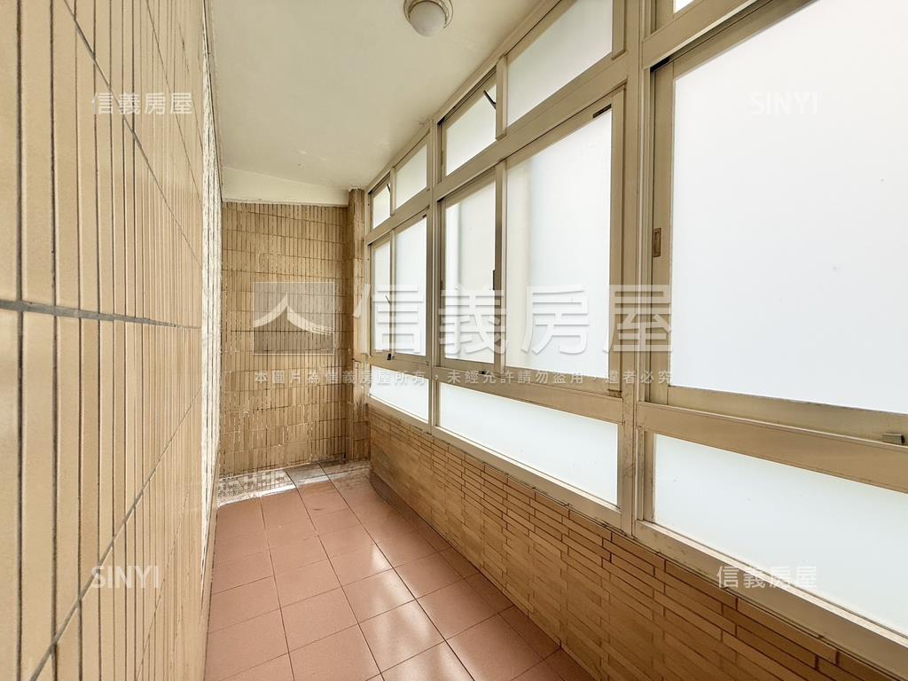 天母美透天房屋室內格局與周邊環境