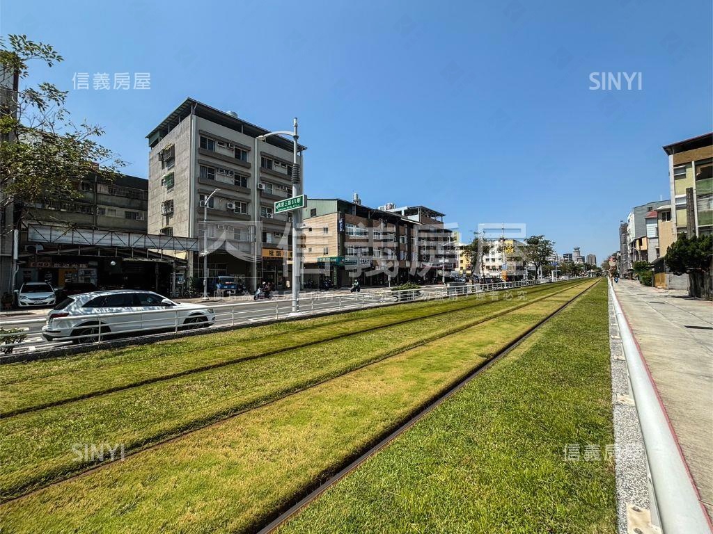 近輕軌正路透天房屋室內格局與周邊環境