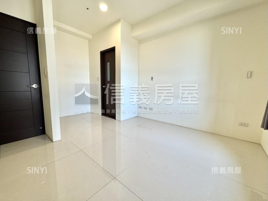 河畔視野景美三房平車房屋室內格局與周邊環境