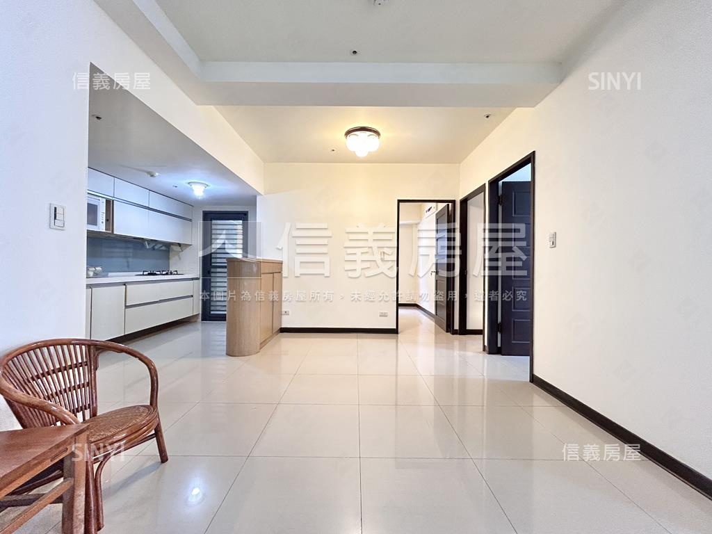 七張晶華館☆稀有Ａ棟美宅房屋室內格局與周邊環境