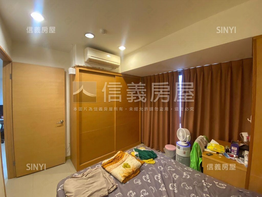 中國醫浪漫紐約兩房平車房屋室內格局與周邊環境