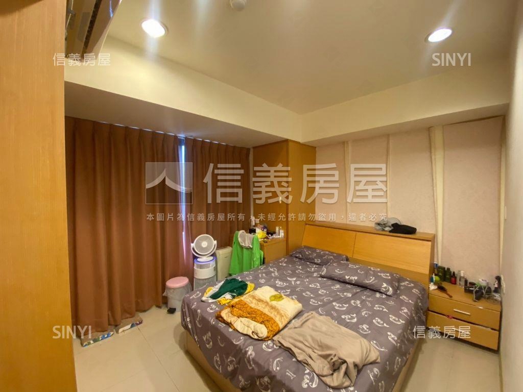 中國醫浪漫紐約兩房平車房屋室內格局與周邊環境