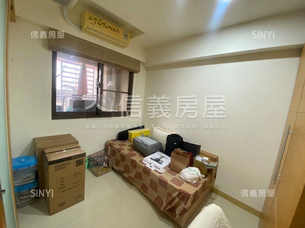 中國醫浪漫紐約兩房平車房屋室內格局與周邊環境