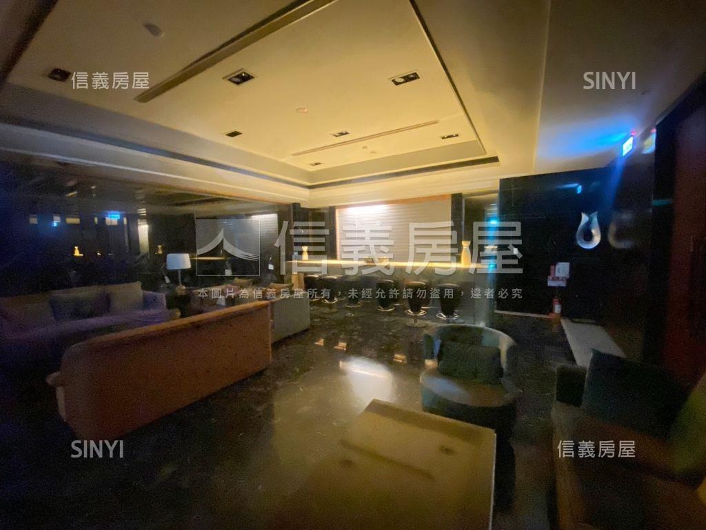 中國醫浪漫紐約兩房平車房屋室內格局與周邊環境