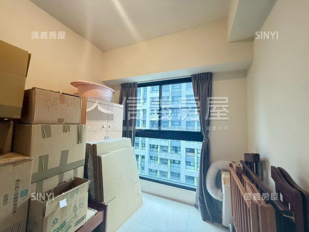 專任環宇市景觀大空間房屋室內格局與周邊環境
