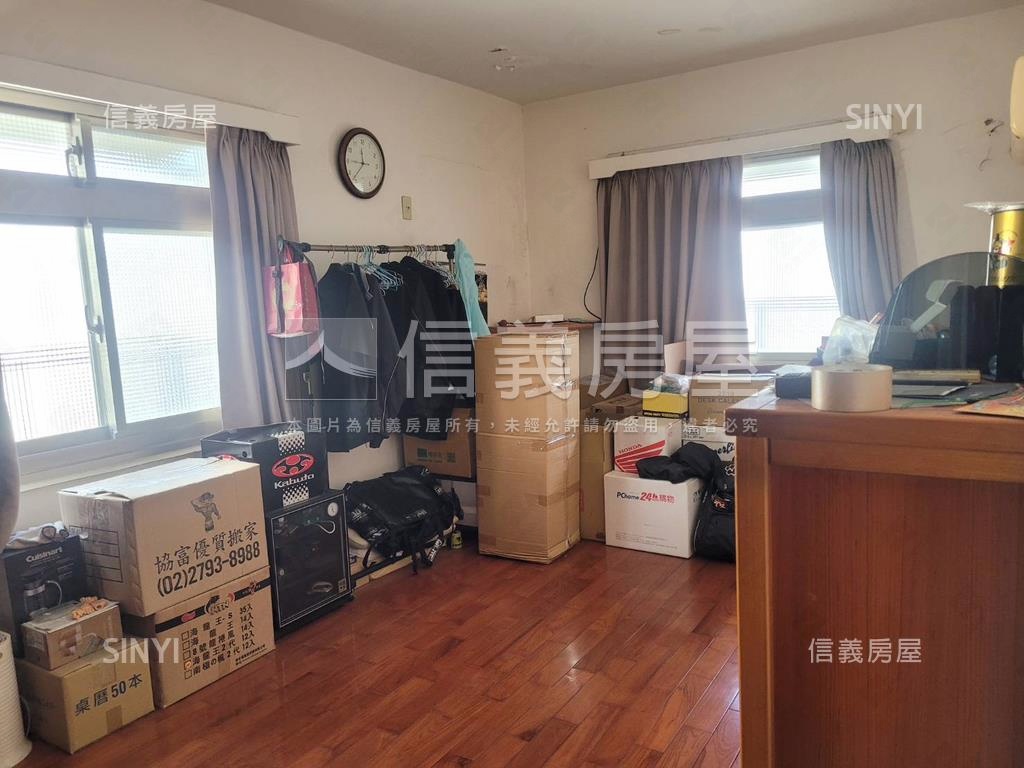 國泰民生新城邊間房屋室內格局與周邊環境