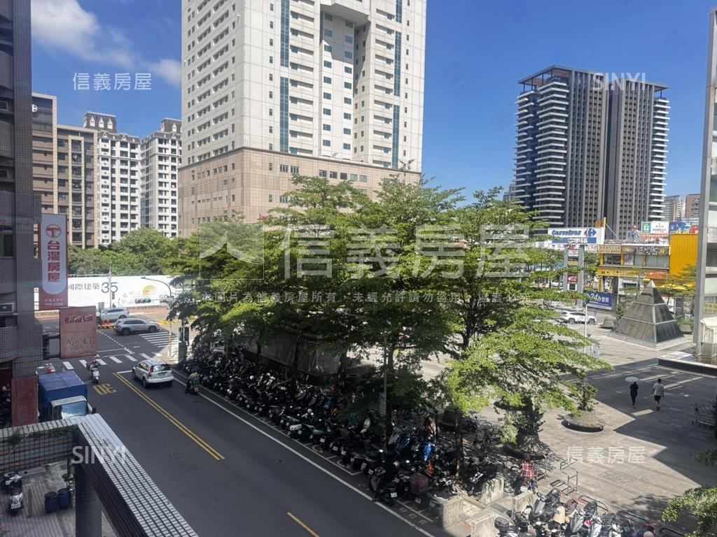 經國家樂福全球家大三房房屋室內格局與周邊環境