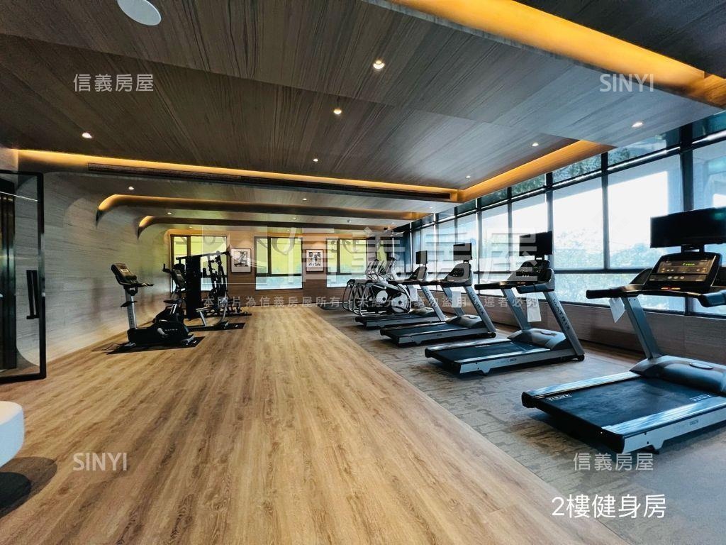 南港重劃套房＋大車位泳池房屋室內格局與周邊環境