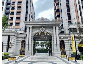 南港重劃套房＋大車位泳池