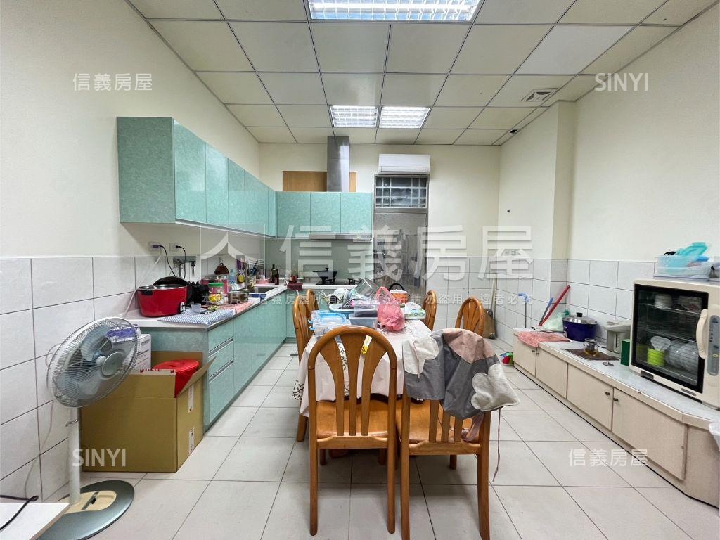 稀有！近後站正臨路店面讚房屋室內格局與周邊環境