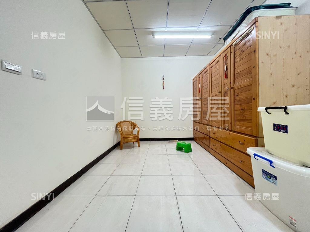 稀有！近後站正臨路店面讚房屋室內格局與周邊環境