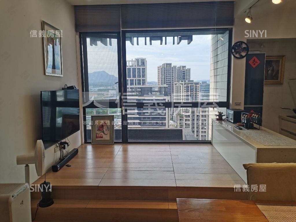 高樓裝潢美景附平移車位房屋室內格局與周邊環境