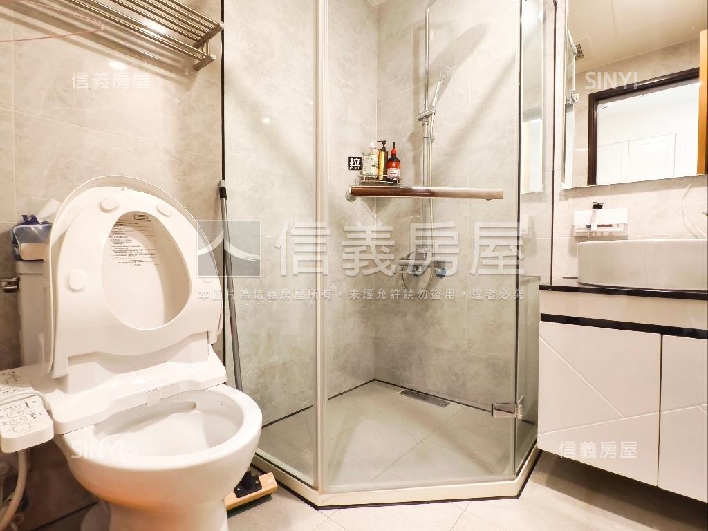 中路－悅峰華景觀邊間美屋房屋室內格局與周邊環境