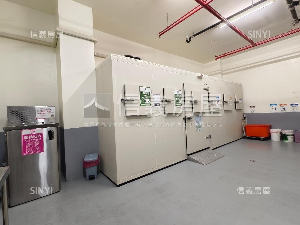 中路－悅峰華景觀邊間美屋房屋室內格局與周邊環境