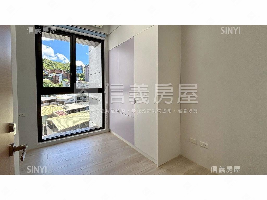 國美大奇山景３房車位房屋室內格局與周邊環境