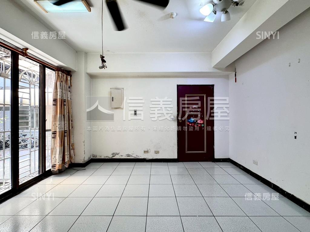 有出就談近一點利三房平車房屋室內格局與周邊環境