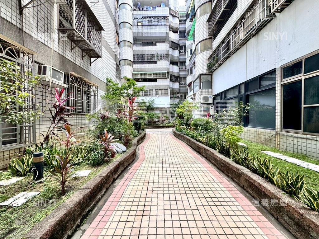 有出就談近一點利三房平車房屋室內格局與周邊環境