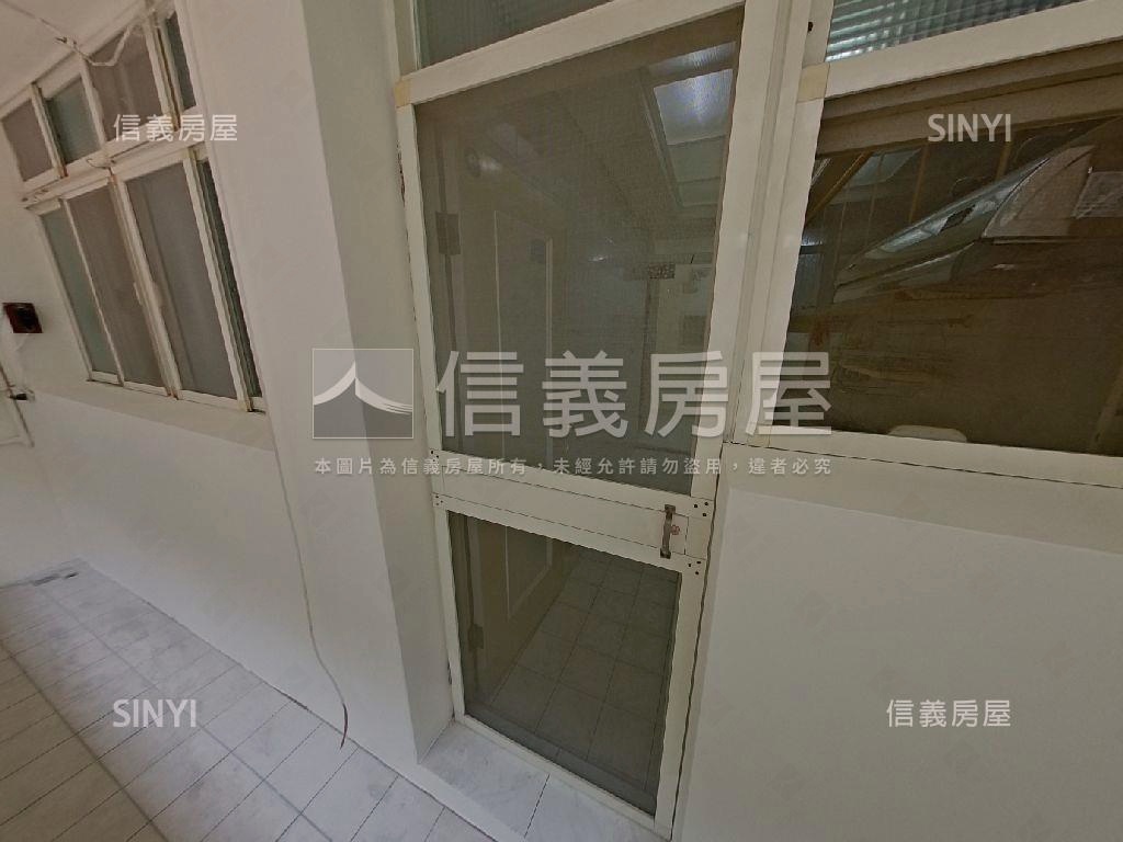 西藏路黃金三樓房屋室內格局與周邊環境