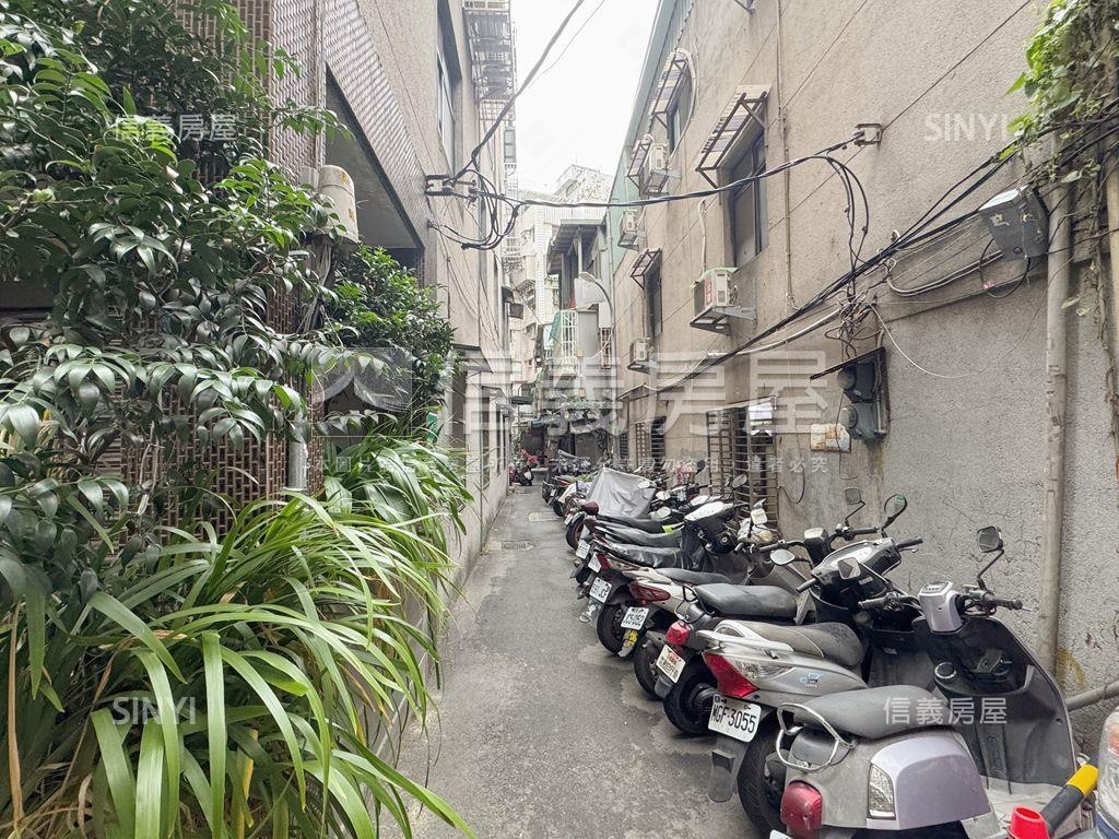 埔墘黃金一樓隔套房屋室內格局與周邊環境