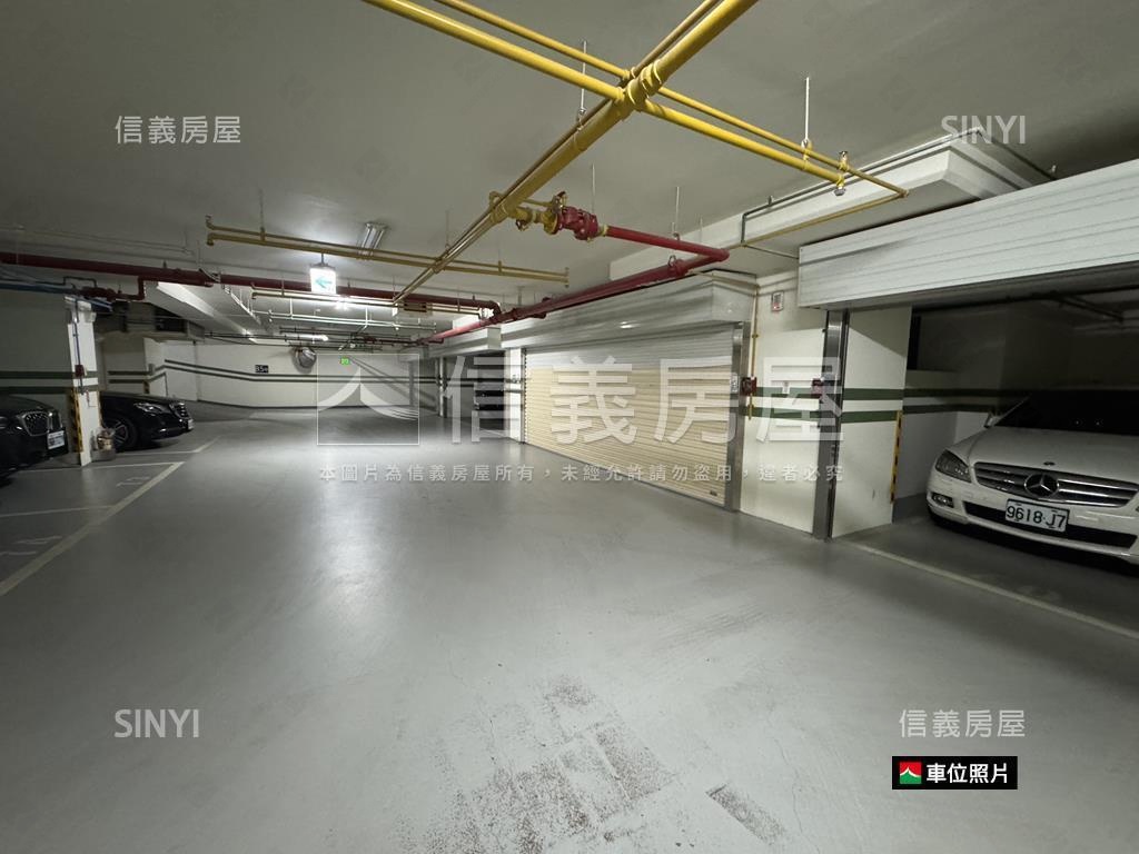 龍騰裝潢豪邸三房車位房屋室內格局與周邊環境