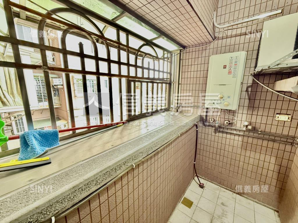 統領世紀房屋室內格局與周邊環境