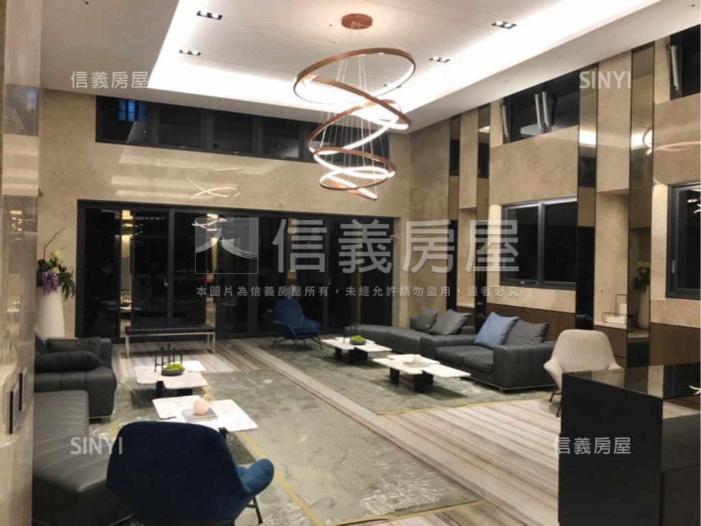 府中心鋼骨電梯兩房車位房屋室內格局與周邊環境