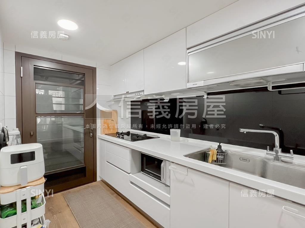 勝美裝潢大２房房屋室內格局與周邊環境