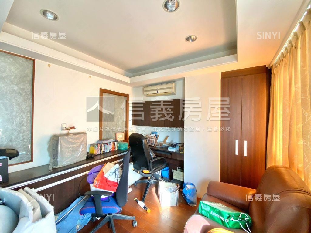 千松自在震後雙併打通別墅房屋室內格局與周邊環境