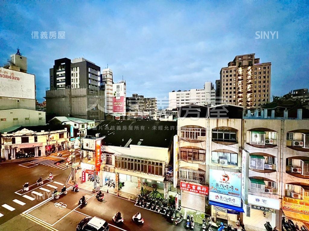 中華路商二邊間顯眼金透店房屋室內格局與周邊環境