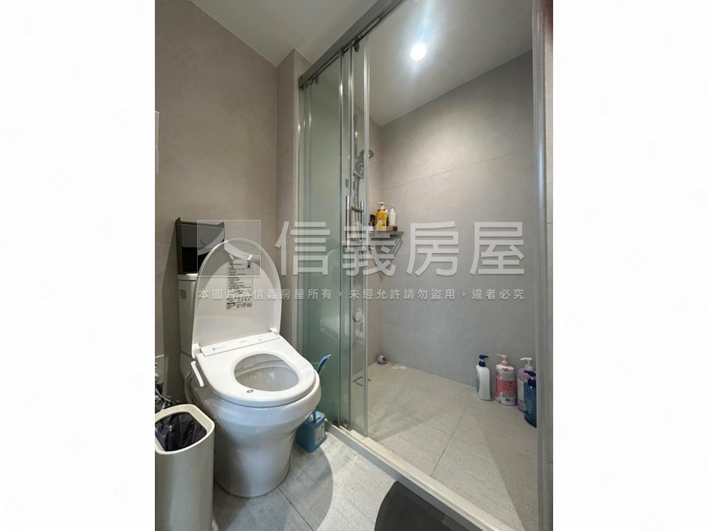 ＥＡＴ國際館精美裝潢房屋室內格局與周邊環境