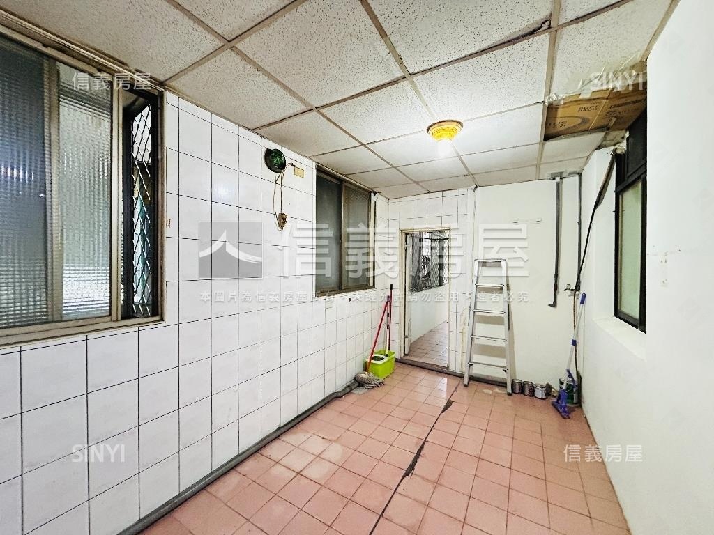 比你想像中大的五房房屋室內格局與周邊環境