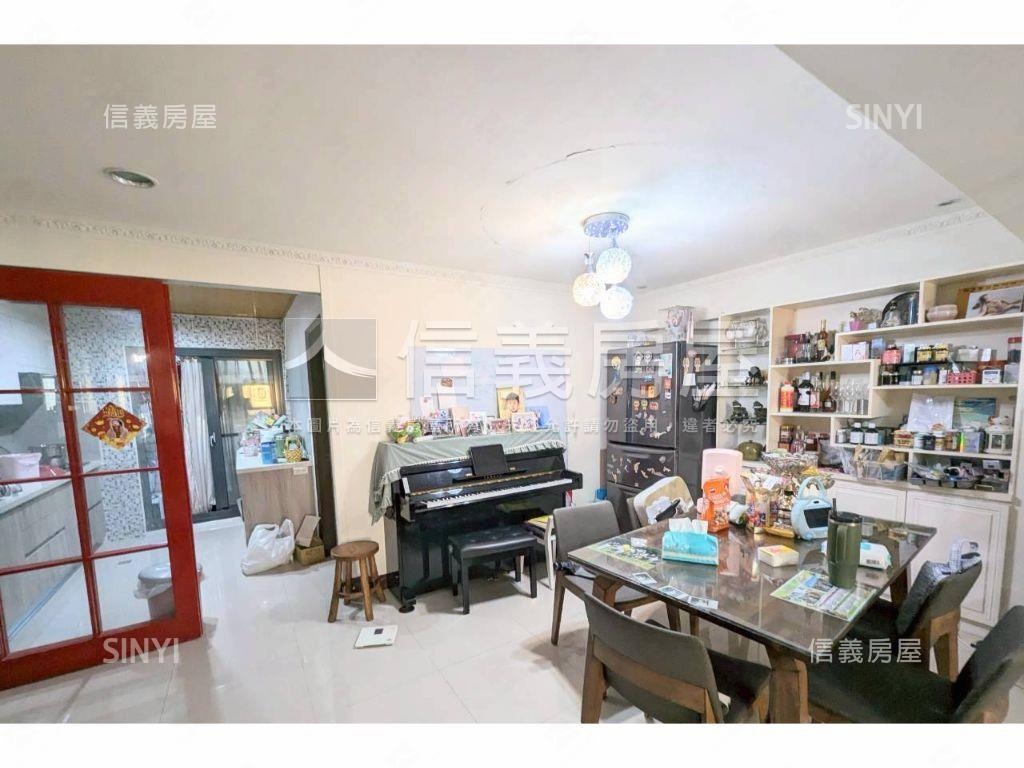 麗富金城質感溫馨華廈房屋室內格局與周邊環境