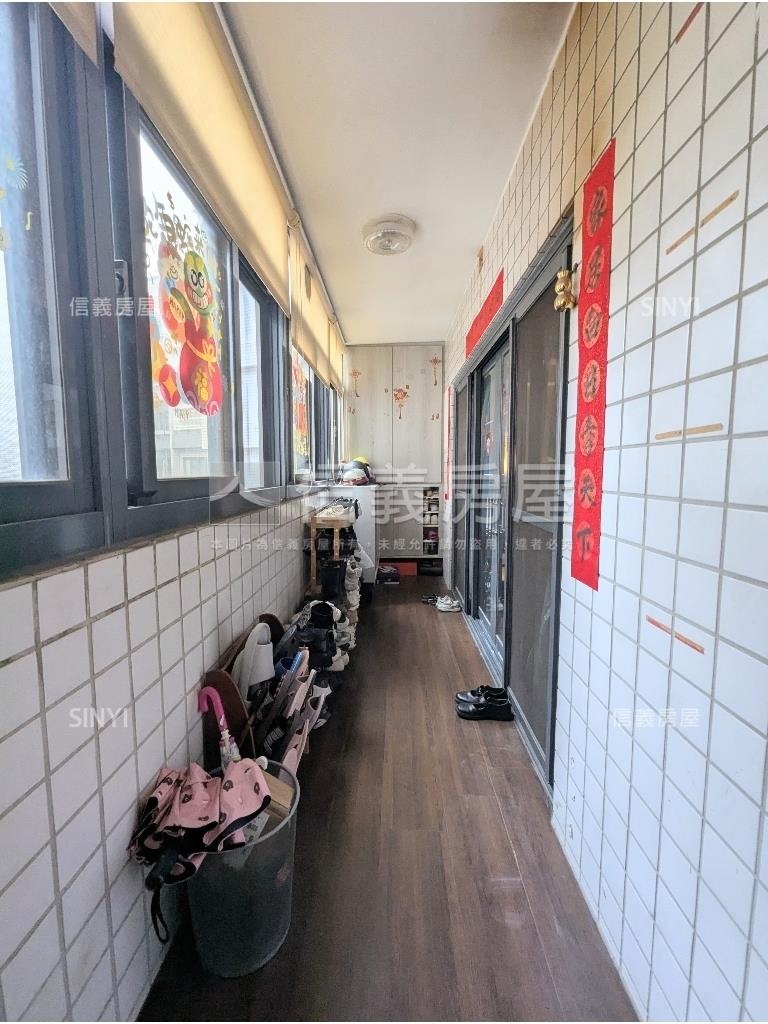 麗富金城質感溫馨華廈房屋室內格局與周邊環境