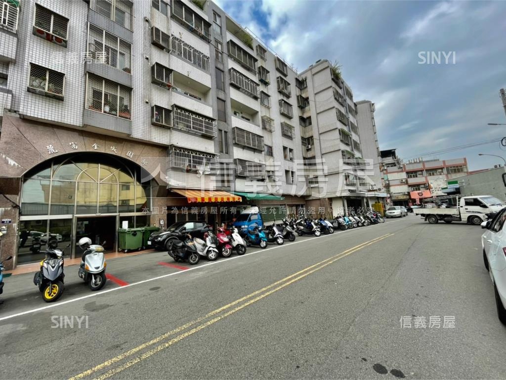 麗富金城質感溫馨華廈房屋室內格局與周邊環境