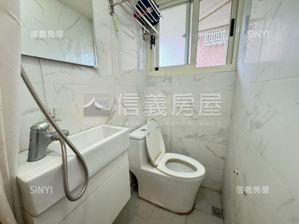 近一中低總價兩房車位✨房屋室內格局與周邊環境