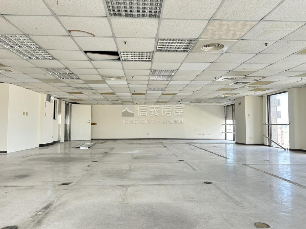 自由路辨公室房屋室內格局與周邊環境