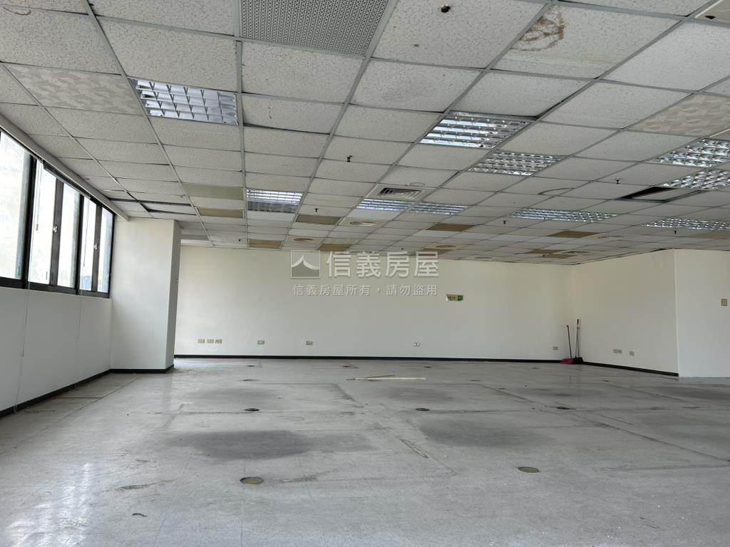 自由路辨公室房屋室內格局與周邊環境