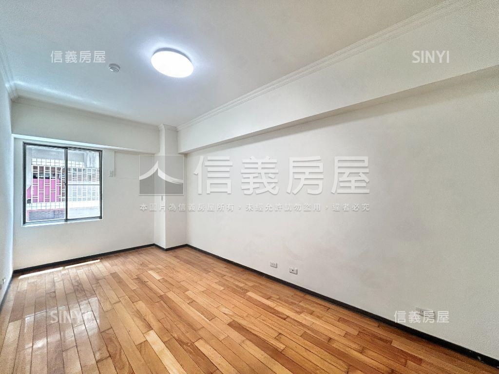 好屋況黎明河南三房雙車位房屋室內格局與周邊環境