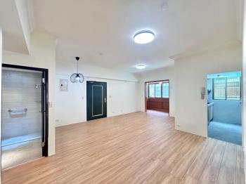 屋況佳！波音市三房雙車位