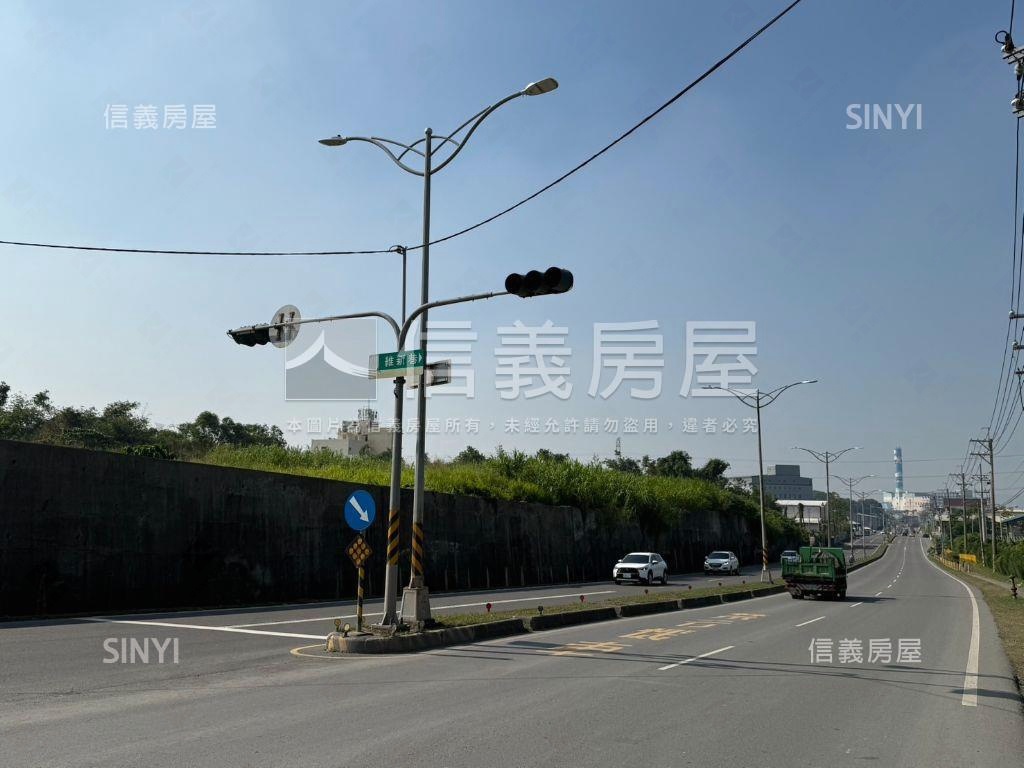 仁武兩千坪臨大路土地房屋室內格局與周邊環境