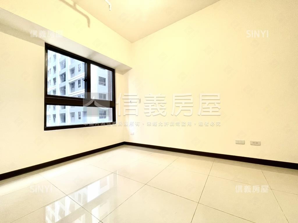 皇普莊園兩房平車房屋室內格局與周邊環境