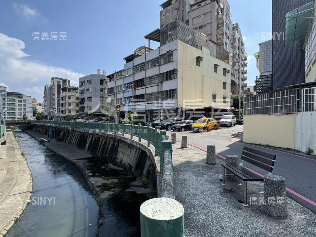 北區公寓雙套增建頂樓一套房屋室內格局與周邊環境
