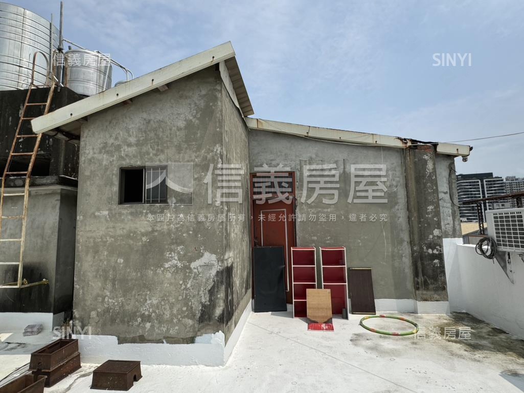 北區公寓雙套增建頂樓一套房屋室內格局與周邊環境